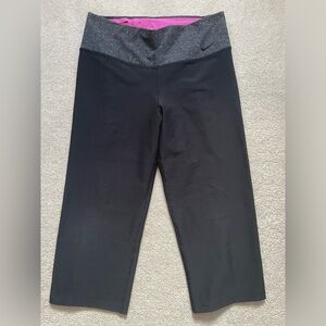 Nike wide leg capris